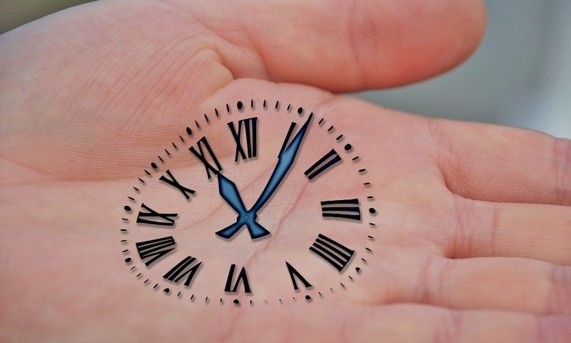https://anilabashllari.com/wp-content/uploads/2019/06/hand-hands-keep-time-clock-amount-of-time-time-of-800x480-1.jpg