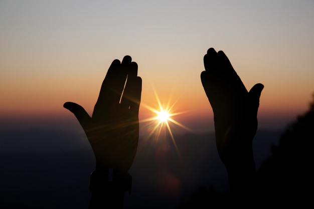 https://anilabashllari.com/wp-content/uploads/2019/07/faith-christian-concept-spiritual-prayer-hands-sun-shine_1150-9112.jpg